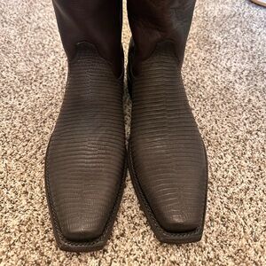 Tecovas Brown Lizard boots, size 10, never been worn.